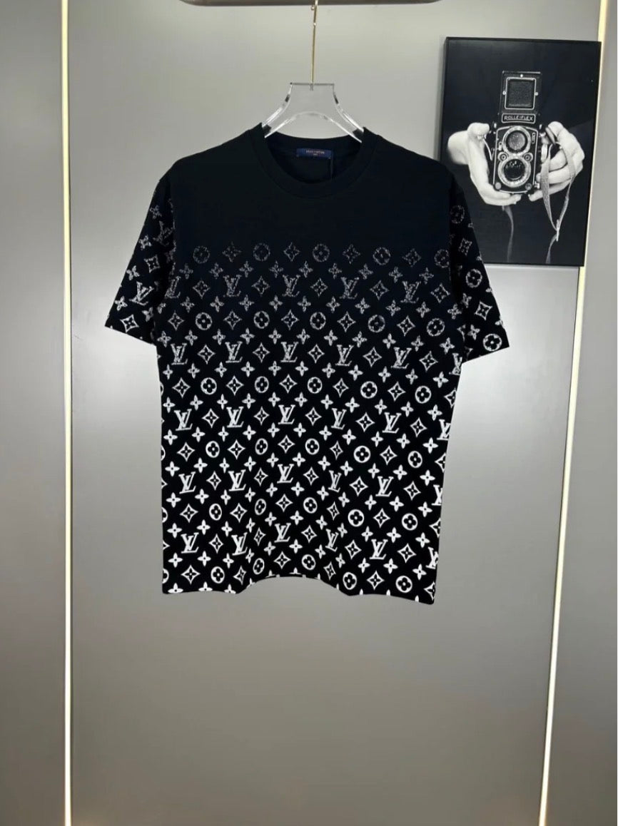 Lv tshirt